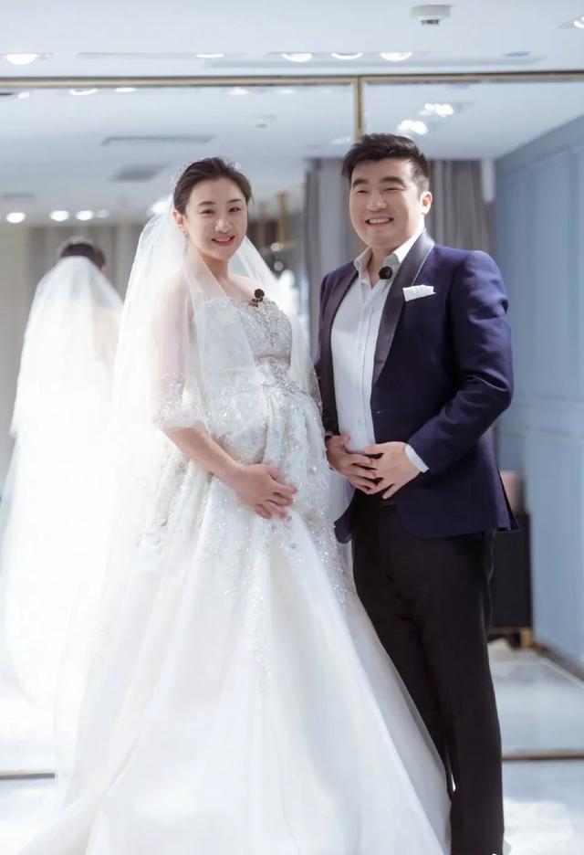 个性健身婚纱照风格_婚纱照健身个性风格图片_婚纱照健身个性风格设计