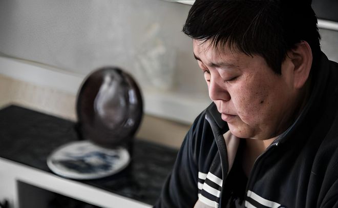 举重冠军第九名是谁呀_举重冠军的下场_举重运动冠军