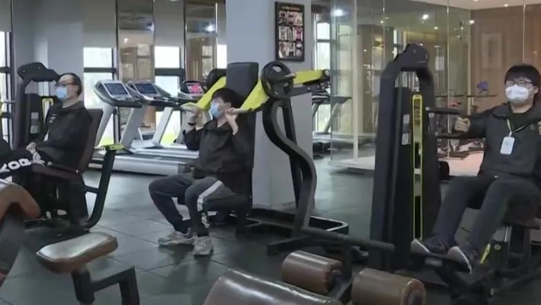 做健身房私教需要什么_当健身房私教条件_怎么当健身房私教需要
