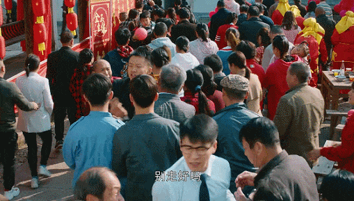 婚礼闹洞房习俗恶俗_闹洞房低俗吗_婚礼闹洞房规矩