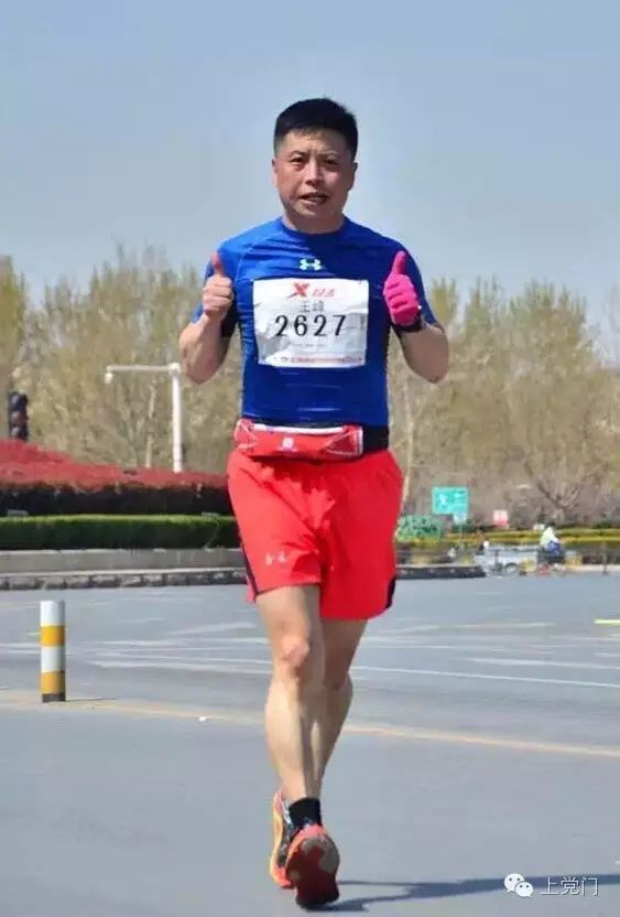 马拉松超级周末_100公里超级马拉松_马拉松超级比赛周运动员四冠
