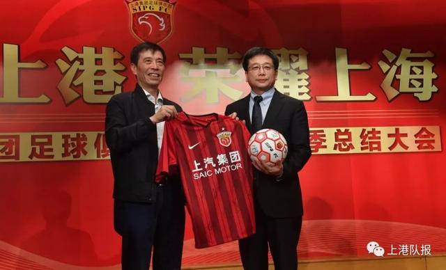 没有冠军的足球队员是谁_没有冠军的足球巨星_足球比赛冠军