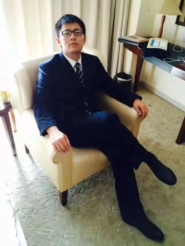 没有冠军的足球队员是谁_足球队获得冠军_足球赛获得冠军
