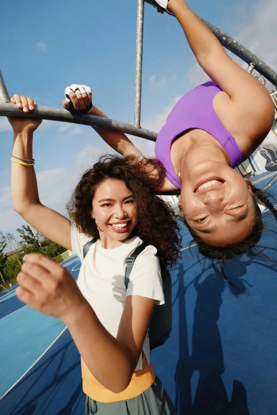 带帽子健身_健身房运动帽子女_健身房帽子