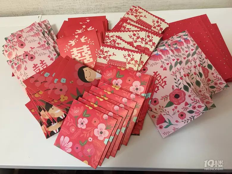蓝色西装配婚纱_蓝色西装内景婚纱照_婚纱与西装颜色搭配技巧