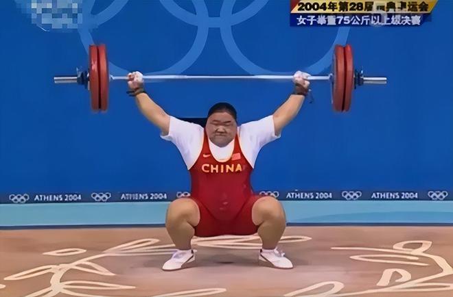 奥运举重比赛冠军_举重奥运冠军张国侠_奥运举重冠军男