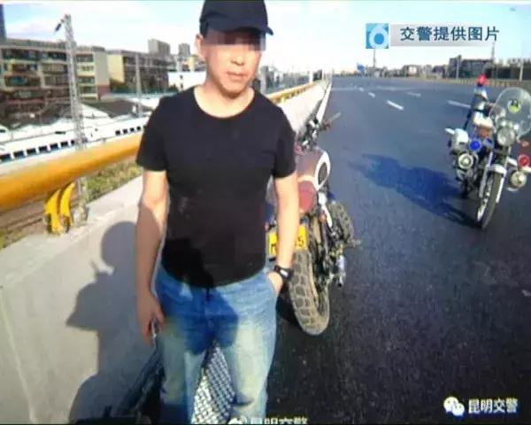 驾驶机动车在车道减少的路口_非机动车道婚纱照拍摄时间_机动车在车道减少的路口