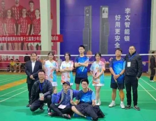 胜利高中利川运动会_利川胜利高级中学招学生多少_利川胜利高中占地面积