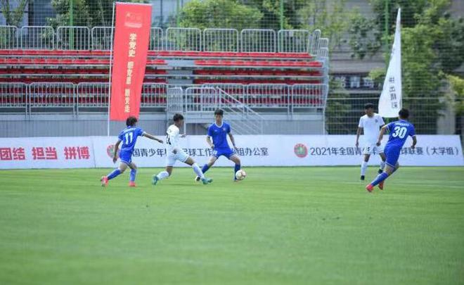 青岛城阳城发杯足球赛冠军_青岛城阳足球俱乐部_青岛城阳fc足球队