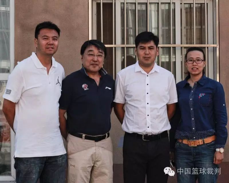篮球基本手势规则视频教学_篮球手势视频教程_篮球手势操视频