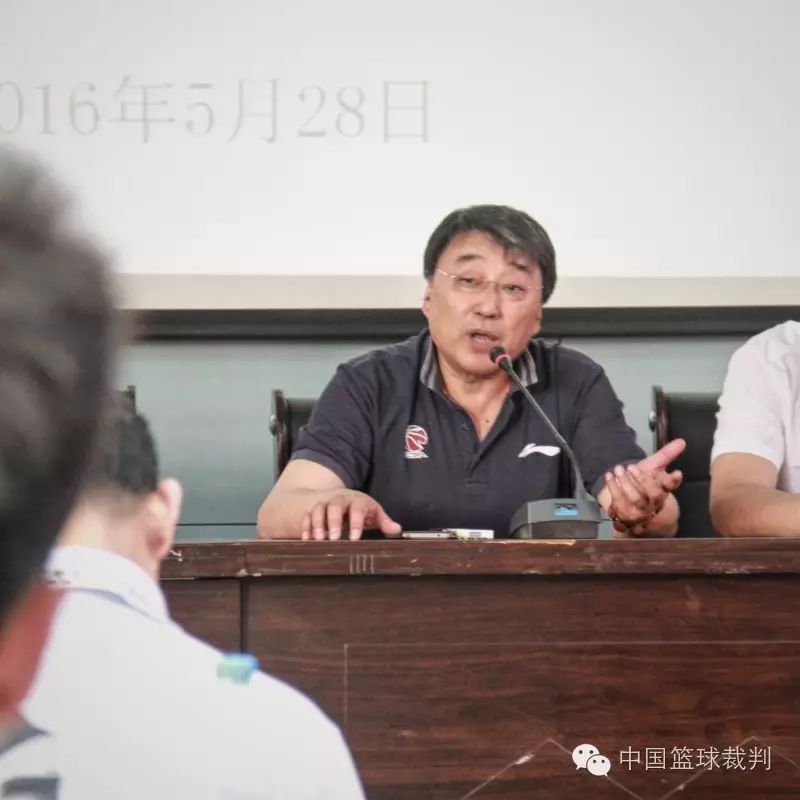 篮球手势操视频_篮球基本手势规则视频教学_篮球手势视频教程