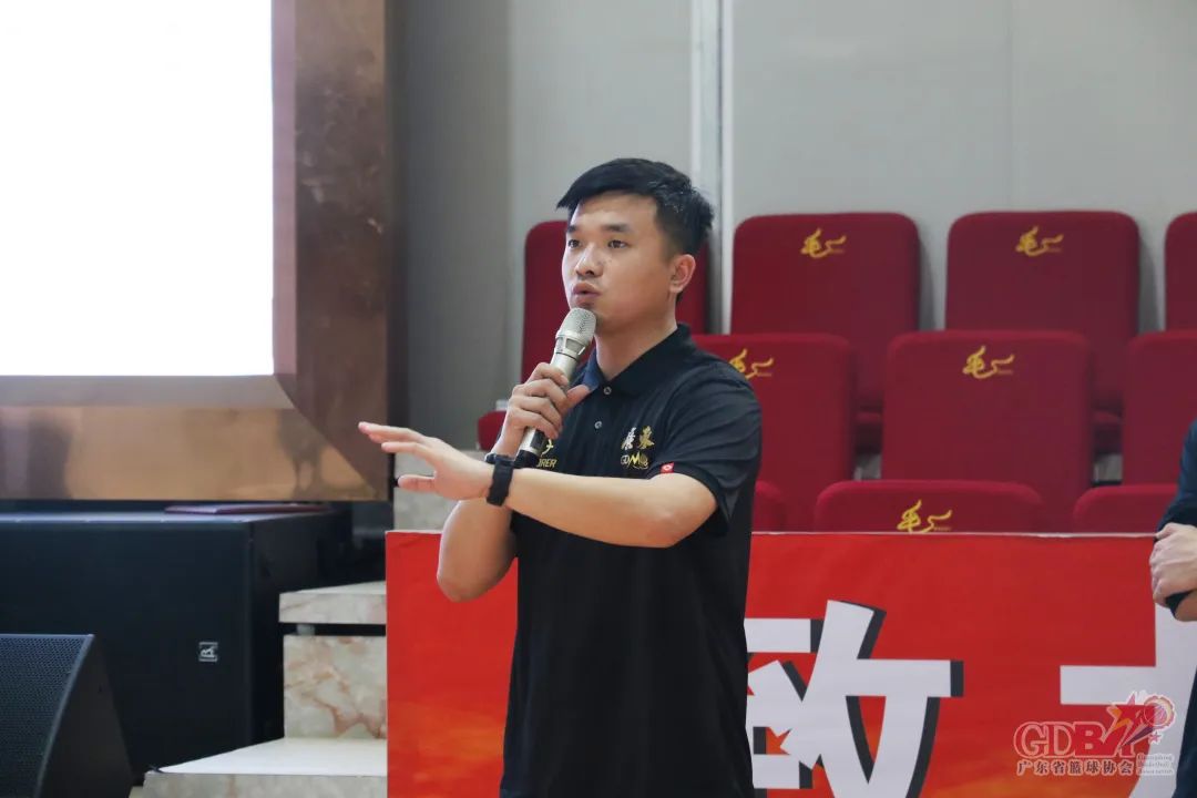 篮球手势视频教程_篮球基本手势规则视频教学_篮球手势0-20
