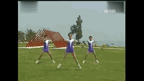 广播体操学生_四套学生广播体操_学校广播体操