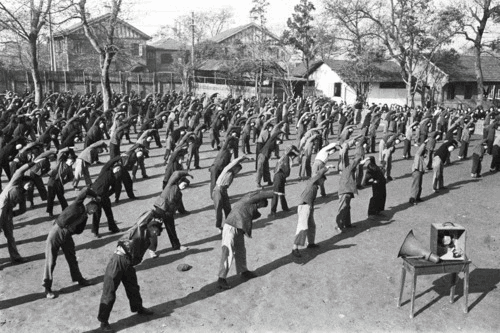 学校广播体操_四套学生广播体操_广播体操学生
