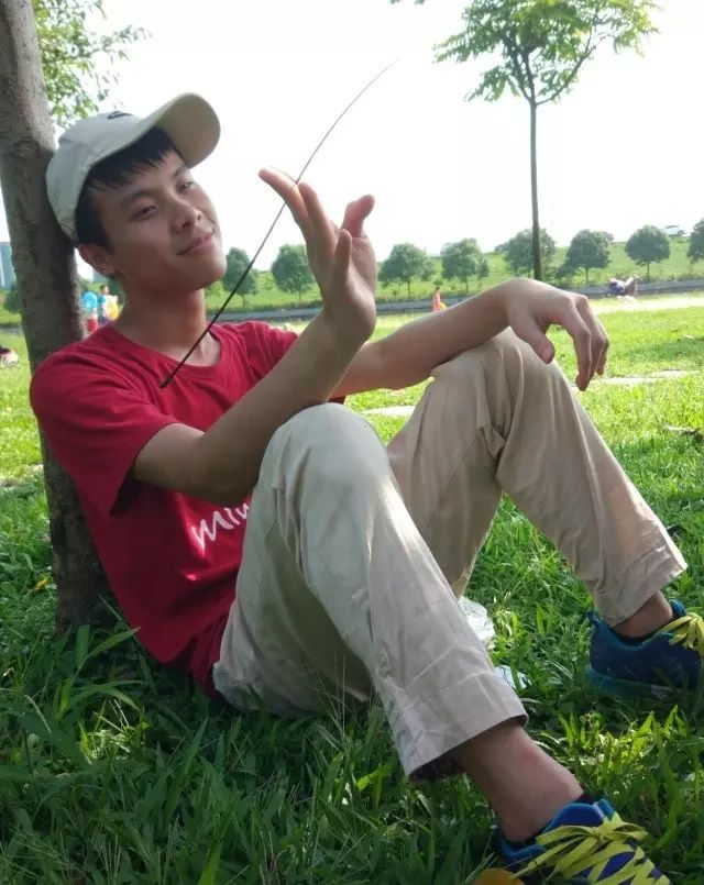 足球蛋糕球技巧女生版教学_蛋糕足球_蛋糕足球图案