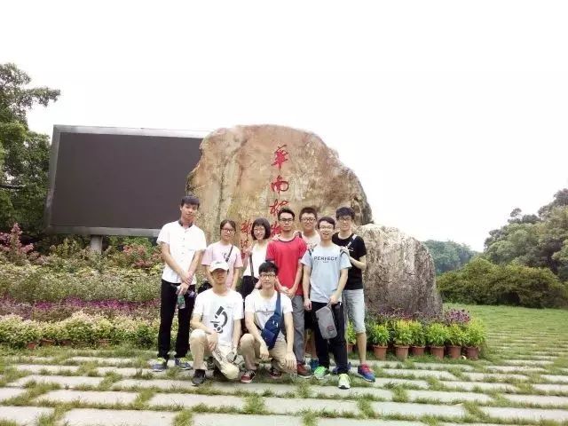 蛋糕足球_蛋糕足球图案_足球蛋糕球技巧女生版教学