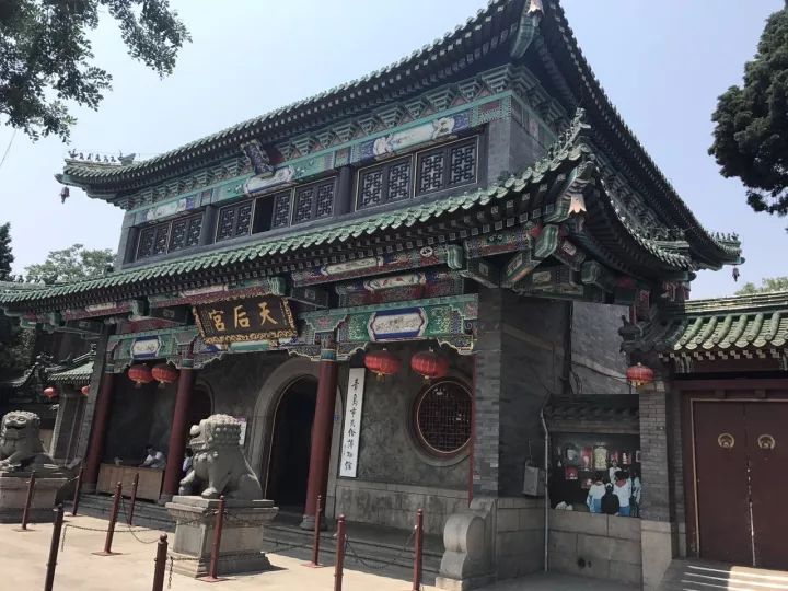 青岛拍婚纱照好看吗_青岛婚纱照什么时间拍比较好_青岛拍婚纱照最佳时间
