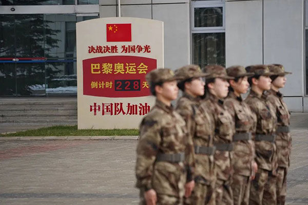 举重奥运会历史_奥运举重历史最重运动员_奥运举重历史