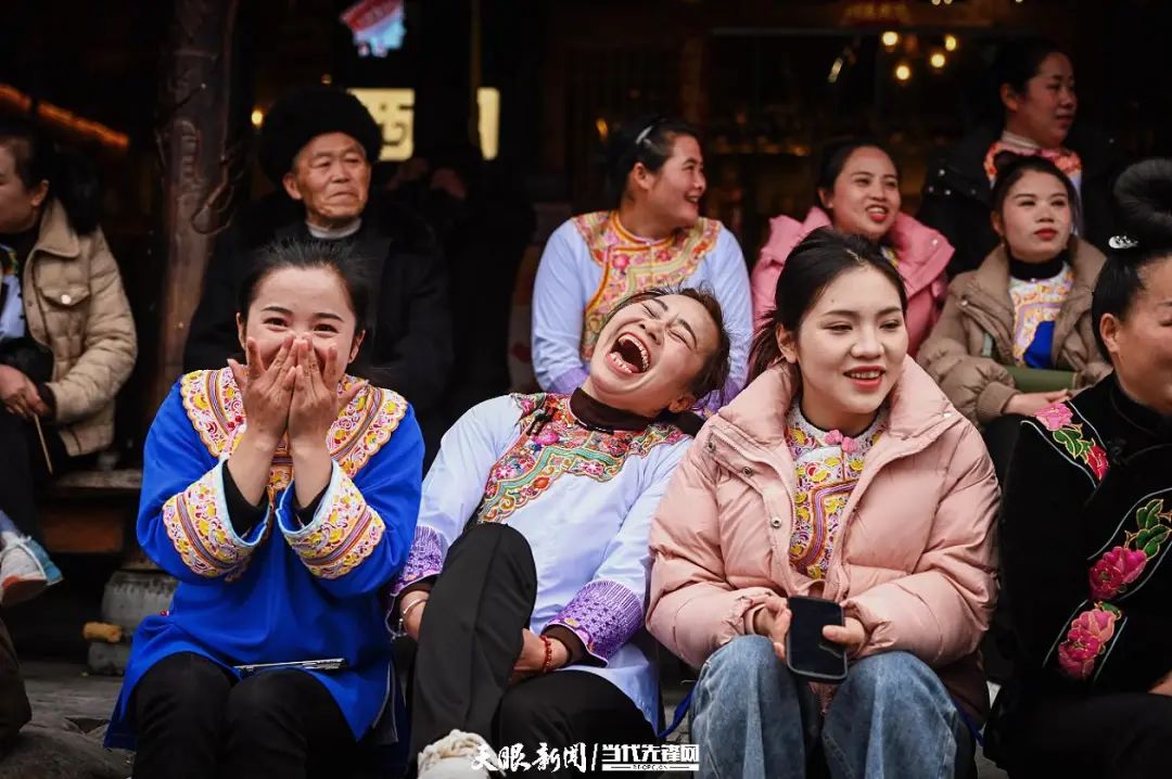光明篮球训练营_篮球规则光明日报_光明篮球场地