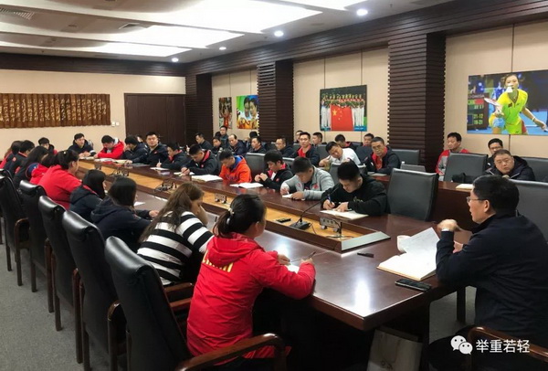奥运举重历史_奥运会举重历史记录_举重奥运会历史