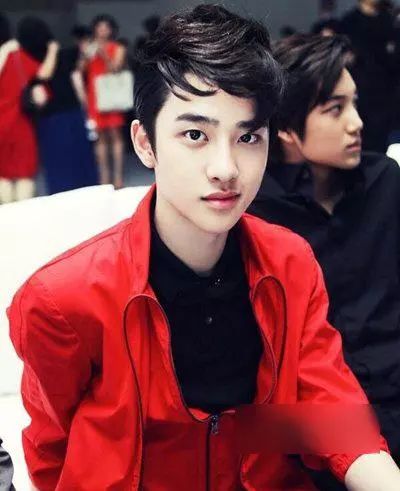 婚纱照男的发型_拍婚纱男生发型_个性大片婚纱照男生发型