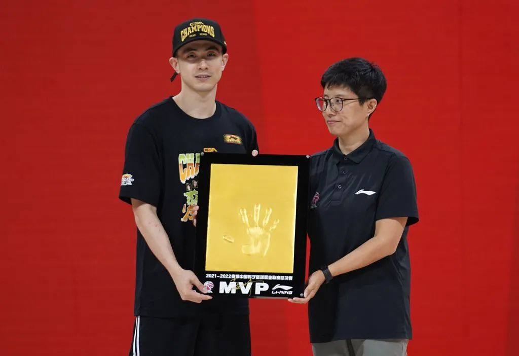 辽宁男篮18年夺冠视频在哪看_2018辽宁篮球总冠军mvp_辽宁男篮2018夺冠