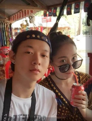 婚纱照拍父母怎么拍_跟父母同拍婚纱照_拍婚纱照父母要干涉吗