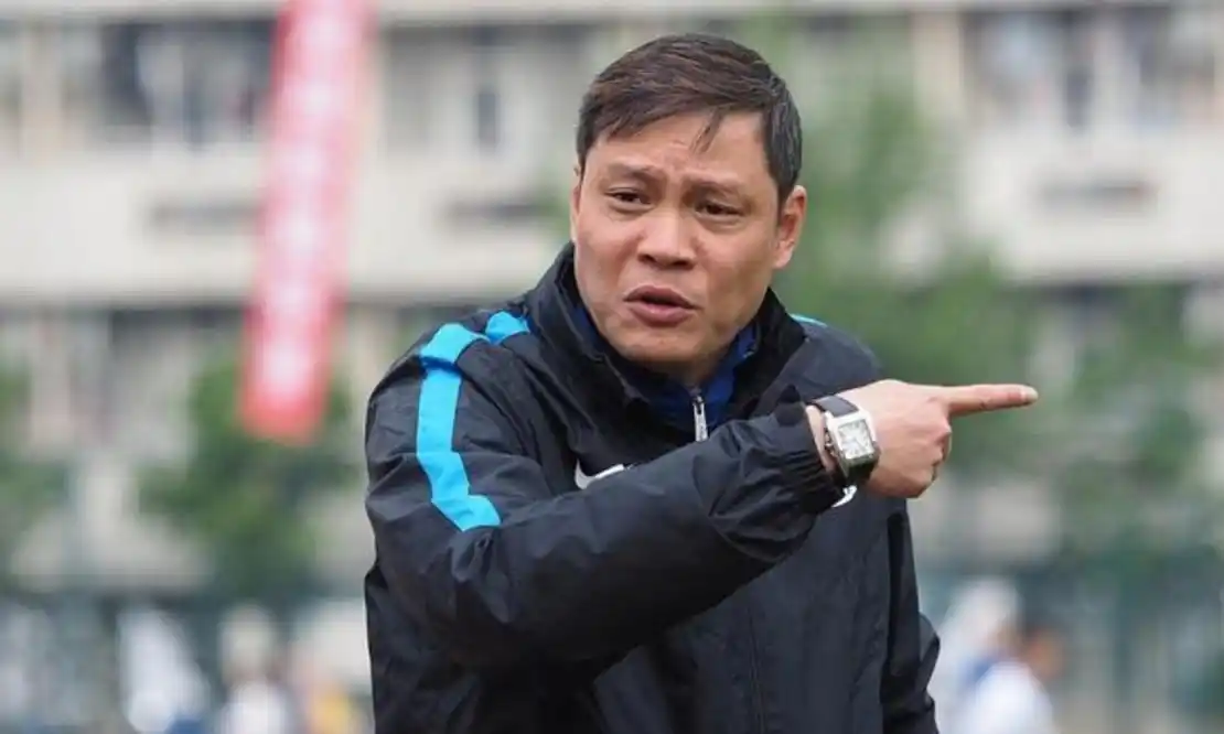 拿冠军最多的足球教练_练足球冠军主教有哪些_足球总冠军主教练都有谁