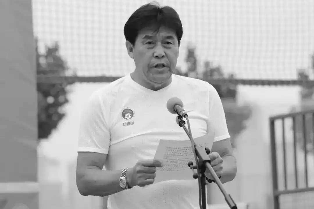 拿冠军最多的足球教练_足球总冠军主教练都有谁_练足球冠军主教有哪些