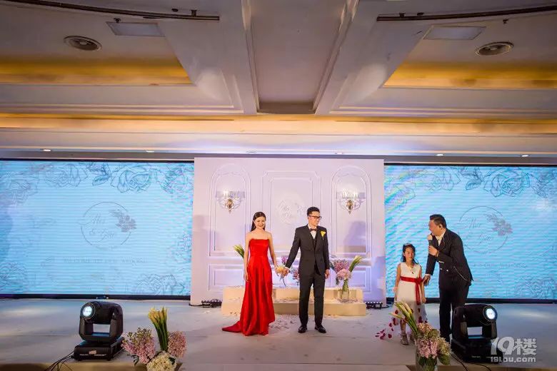 外景婚纱照衢州_衢州婚礼跟拍_衢州户外婚礼场地