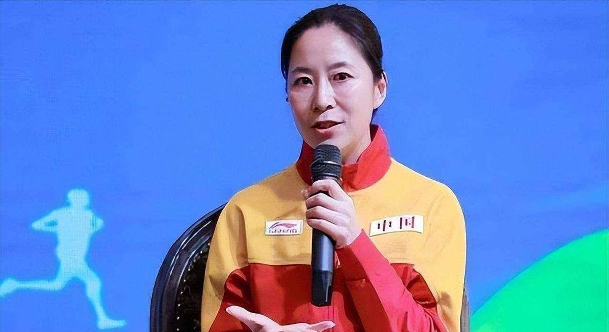 王丽萍夺过几次竞走冠军_王丽萍夺冠完整视频_王丽萍竞走夺冠央视解说视频