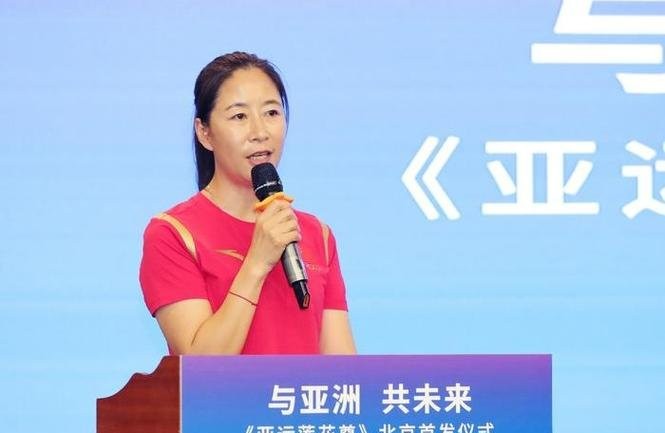 王丽萍竞走夺冠央视解说视频_王丽萍夺过几次竞走冠军_王丽萍夺冠完整视频