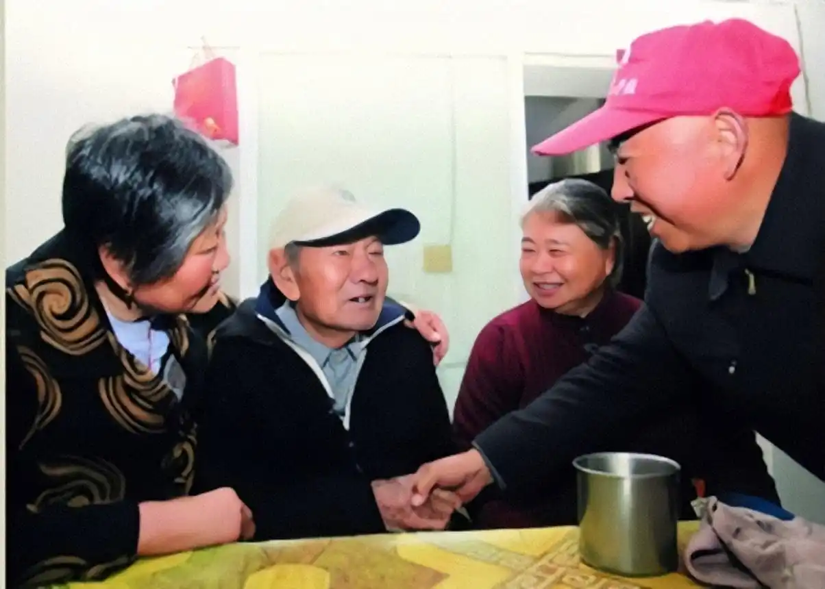 台湾老人在上海的生活方式_上海台湾人_台湾老人对大陆