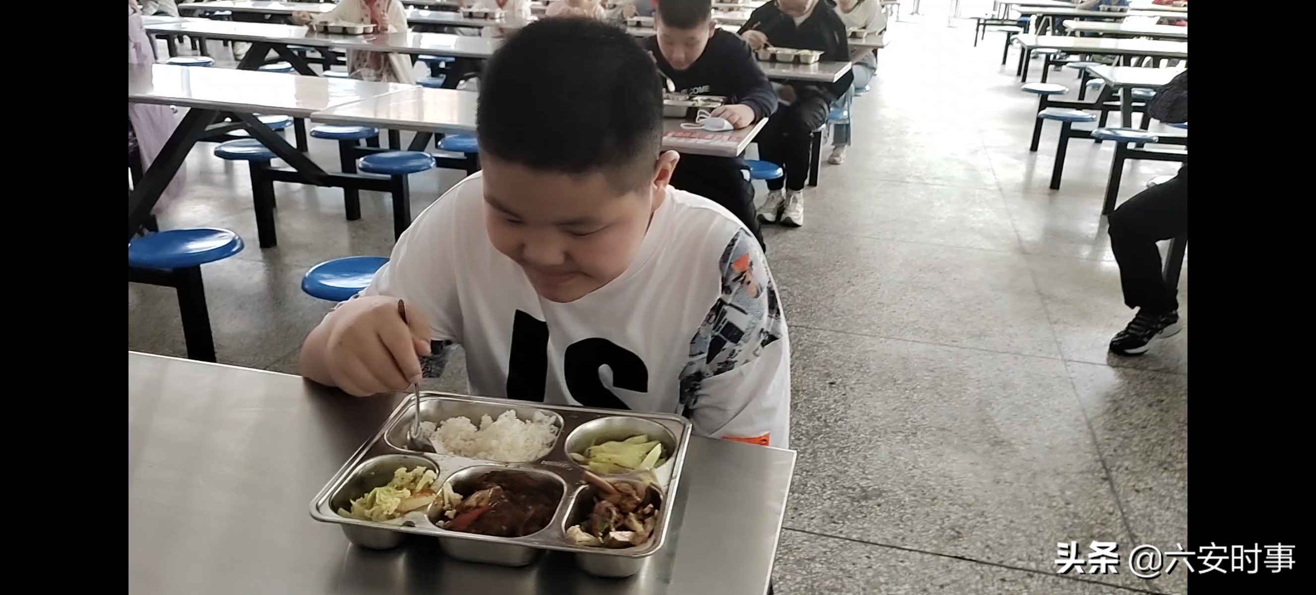 营养餐开餐_营养餐操作流程_营养餐的资料