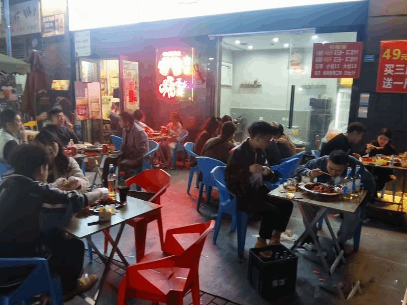 奶茶背景创业写品牌怎么写_奶茶店品牌背景_奶茶品牌创业背景怎么写
