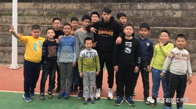 2018台湾高中篮球冠军_台湾高中篮球第一人_台湾高中篮球运动员