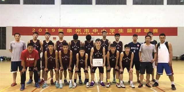 台湾高中篮球运动员_2018台湾高中篮球冠军_台湾高中篮球第一人