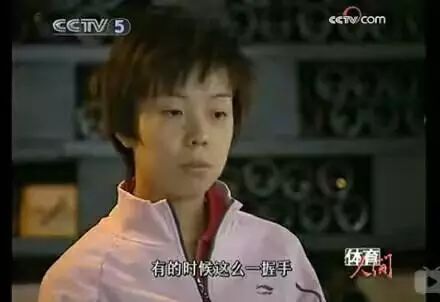 中国足球教练发球规则视频_足球发球规则简介_足球发球视频教程