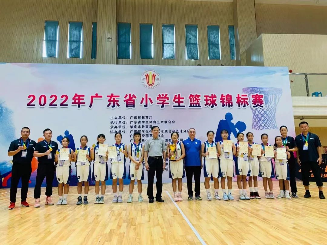 泸水篮球赛冠军是谁_kpl春季赛西部冠军是哪只队_冠军篮球经理国际篮球经理