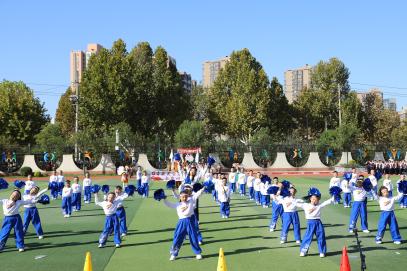 小学生体操入场队形视频_小学生体操的队形_体操队形小学生图片