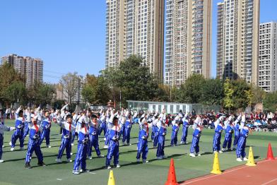 小学生体操的队形_体操队形小学生图片_小学生体操入场队形视频
