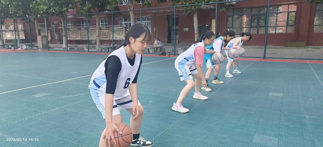 长葛女子篮球比赛冠军_长葛篮球班_长治女子篮球