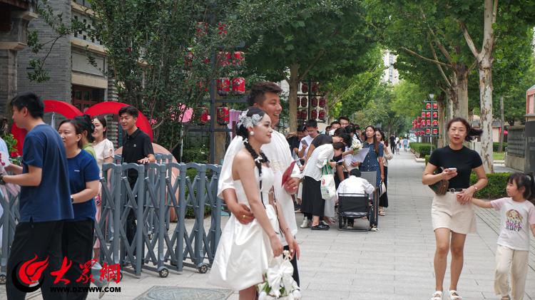 青岛婚礼司仪_青岛司仪价格_结婚司仪青岛