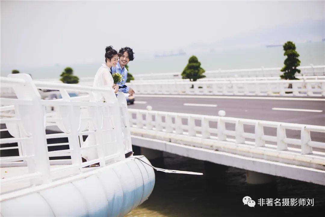 红色晚礼服婚纱照内景_婚纱红色_婚纱照红色礼服大气