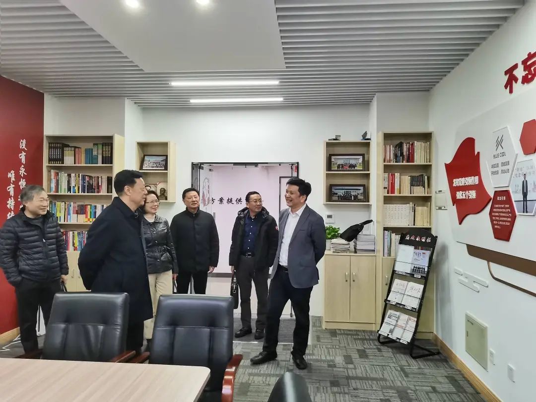 上海营养餐厅_上海峰超营养餐_上海营养起跑