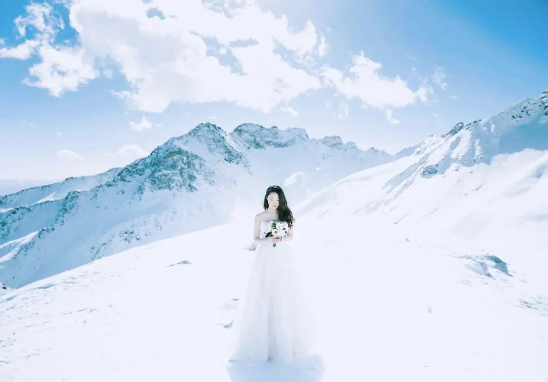 拍婚纱室内好还是室外好_婚纱照室内用光吗北方季节_北方拍婚纱照几月份比较好