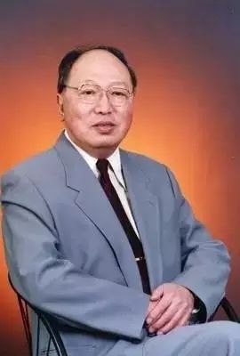 论文健身房数据分析_论文健身气功ppt模板图片_健身的论文
