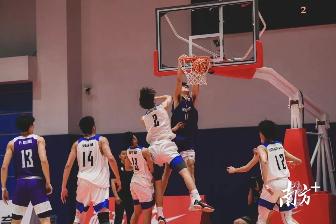 东莞市中学生篮球联赛高中组_东莞高中篮球比赛冠军_东莞高中篮球联赛
