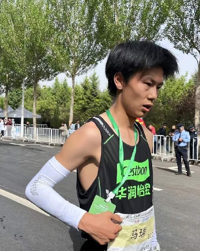 马拉松的冠军是谁长春_长春国际马拉松冠军_长春马拉松冠军是谁