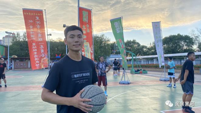 2021年黑河一中高考状元_黑河一中出来的著名人物_黑河一中篮球赛冠军是谁